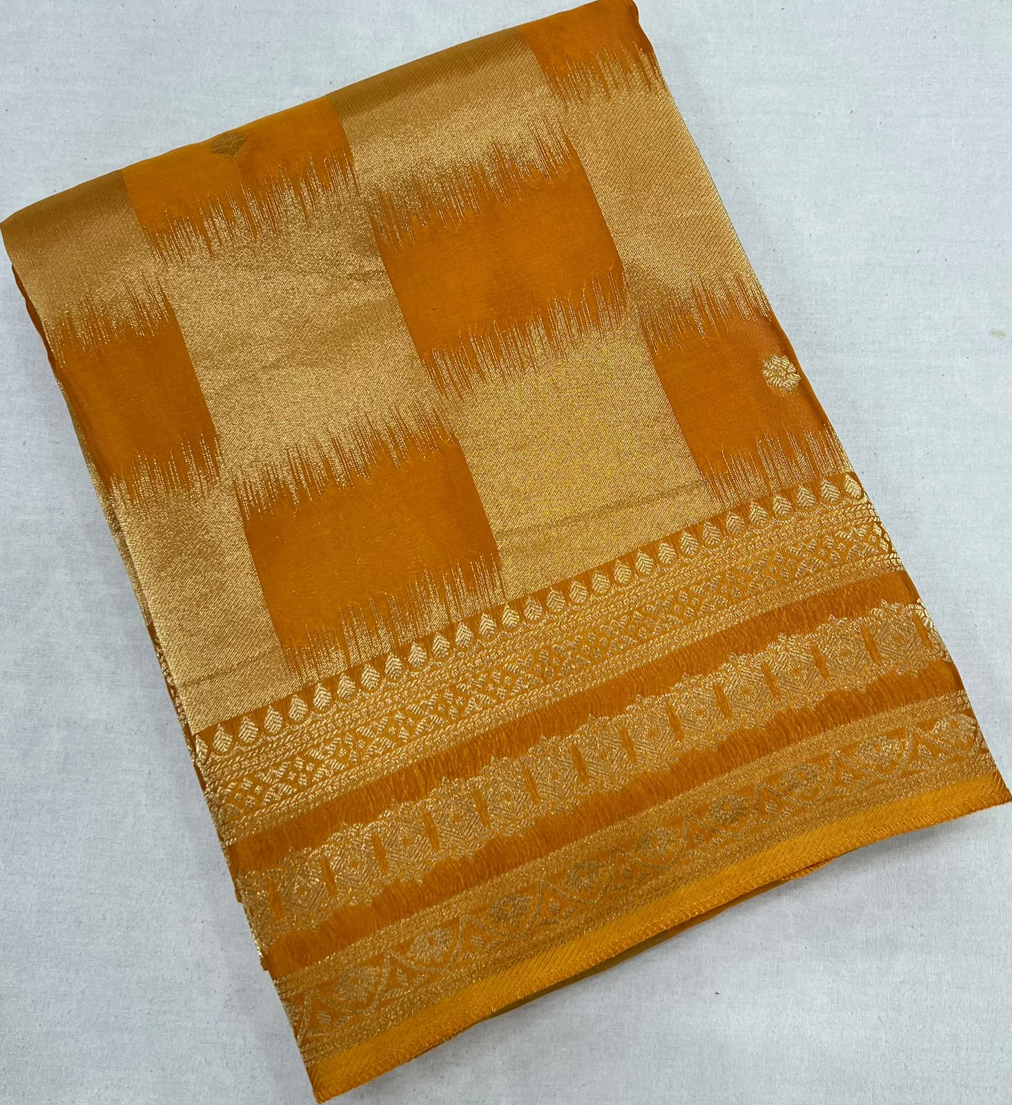 Premium Viscose Silk Rich Pallu Saree
